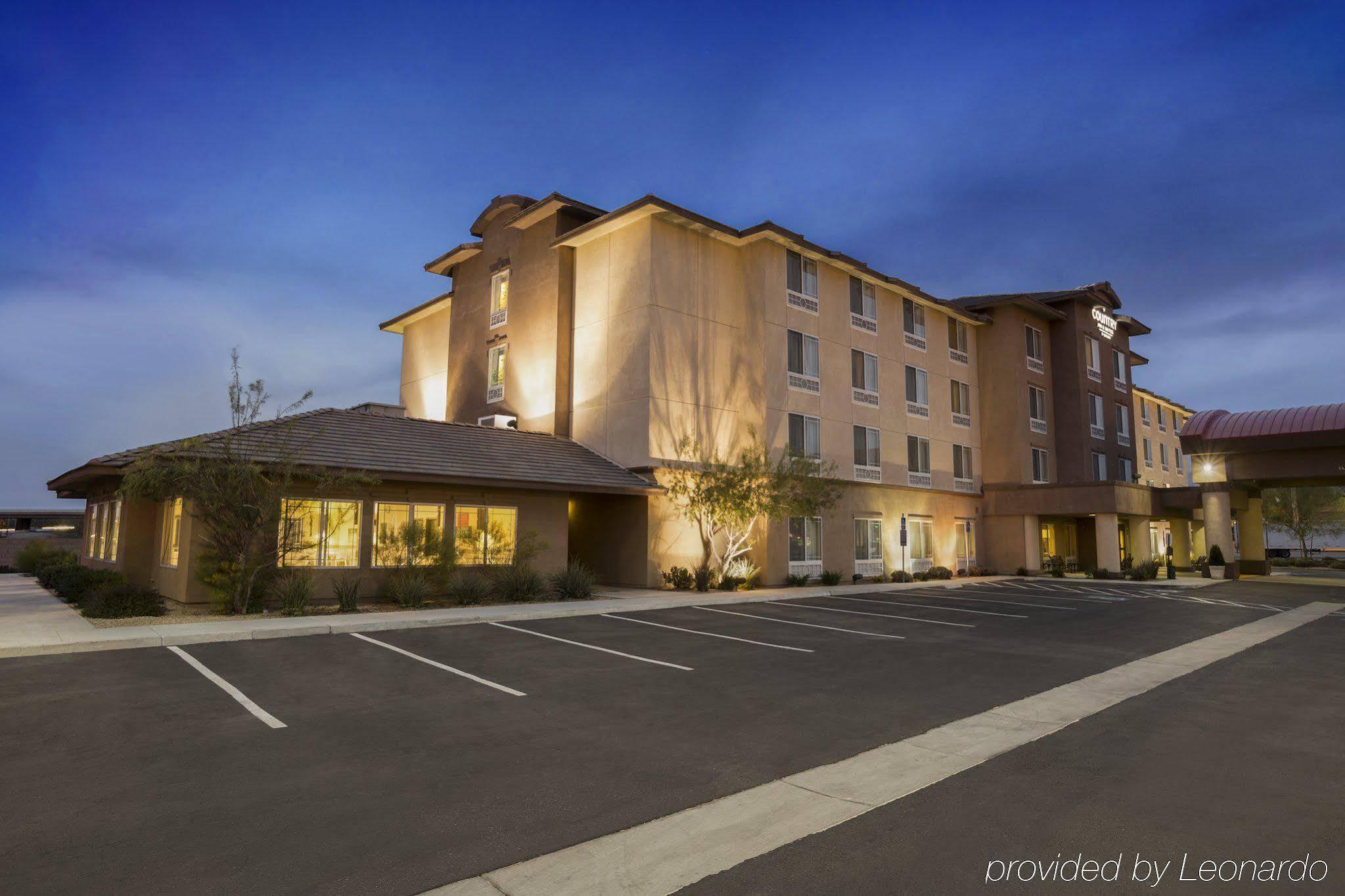 Holiday Inn & Suites - Barstow By Ihg Kültér fotó